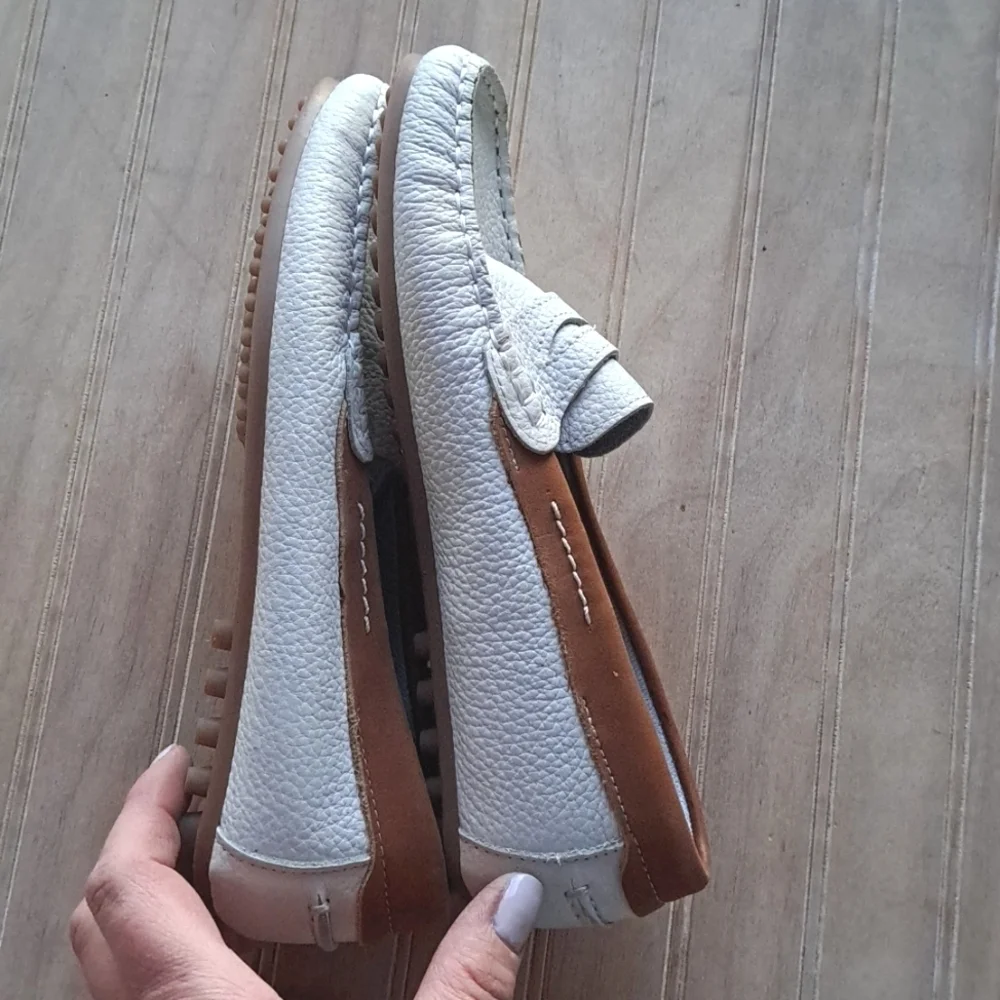 ZARA Boys Collection Lightweight Pebbled White Leather Slip-On Moccasin Loafers